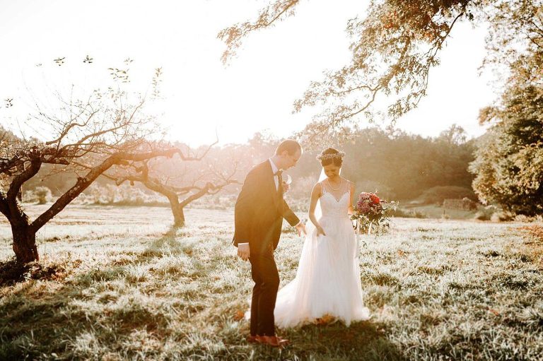 Golden hour bride and groom portraits in Chestnut Ridge